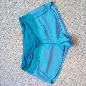 RARE Lululemon Speed Up Shorts Beach Blanket Blue 2013 Release Size 6